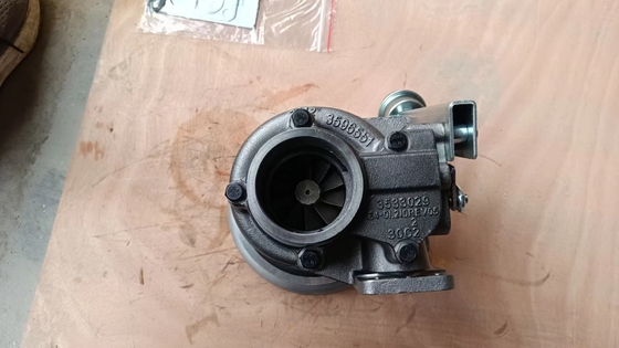 4035199 Turbocompresor PC220 B5,9 / 6D102 normal Excavadora Liugong CLG920 CLG922 CLG923 CLG925 Filtro de excavadora